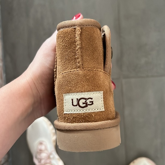 Toldder uggs boots - Picture 6 of 6